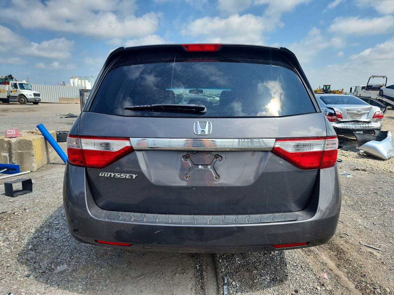 2013 Honda Odyssey Exl Gray vin: 5FNRL5H66DB091707