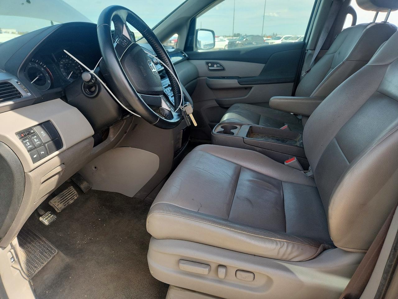2013 Honda Odyssey Exl Silver vin: 5FNRL5H66DB507822