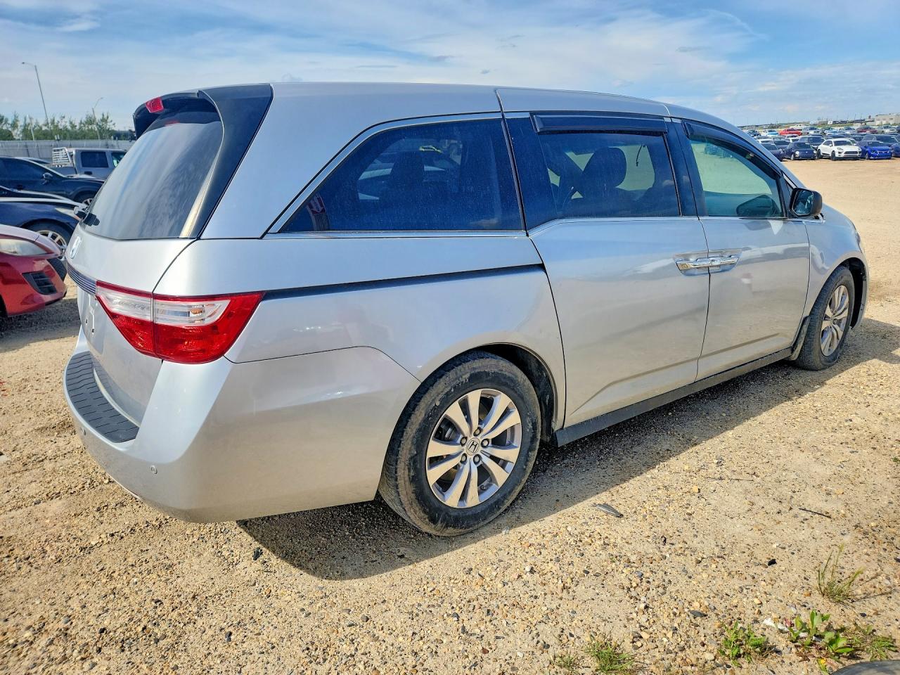 2013 Honda Odyssey Exl Silver vin: 5FNRL5H66DB507822