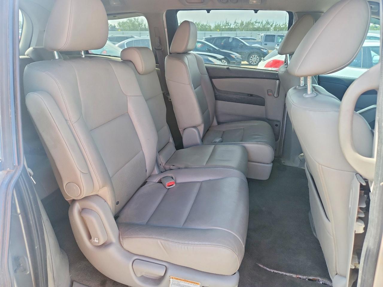 2013 Honda Odyssey Exl Silver vin: 5FNRL5H66DB507822