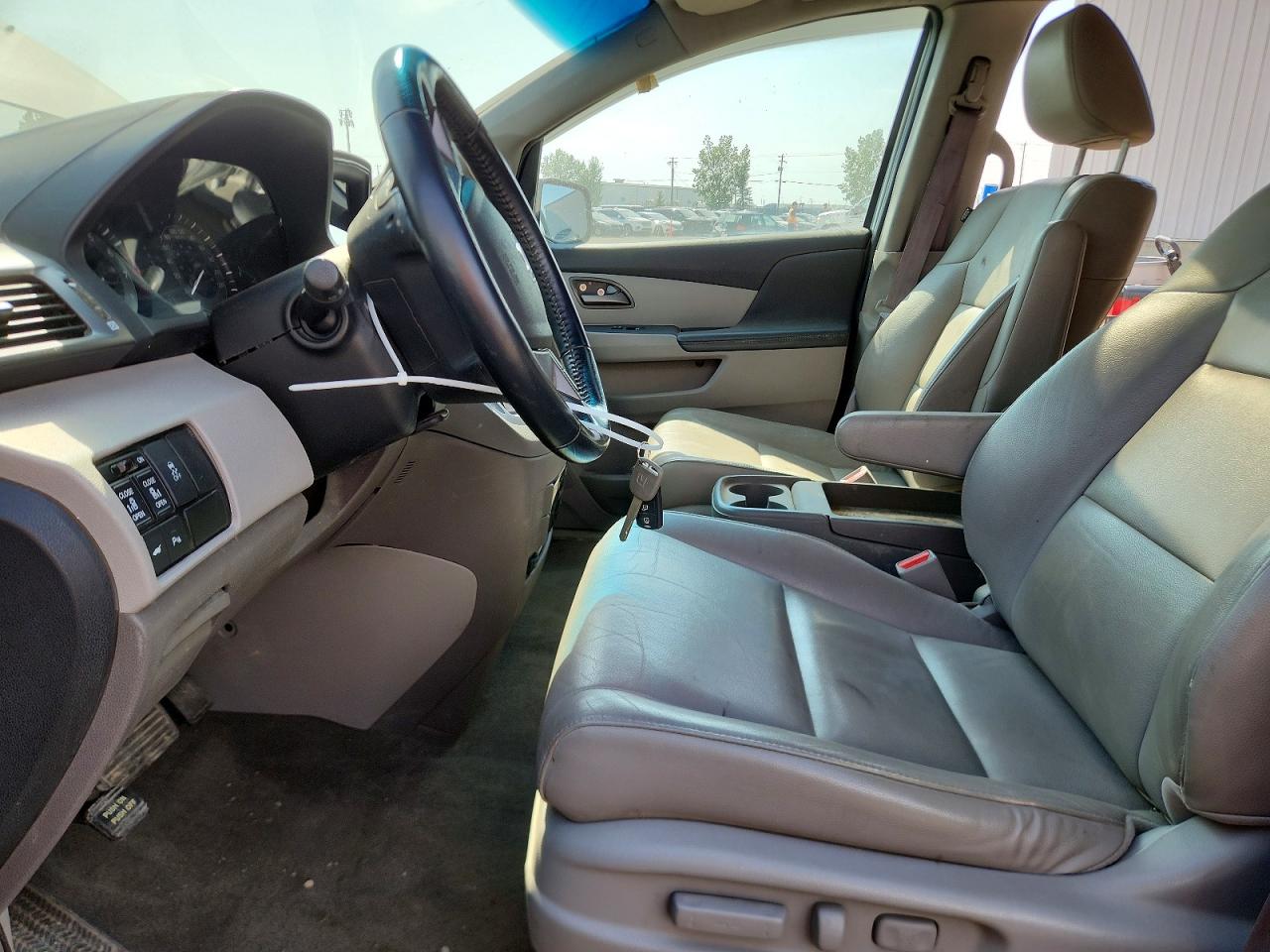 2013 Honda Odyssey Exl Silver vin: 5FNRL5H66DB507822