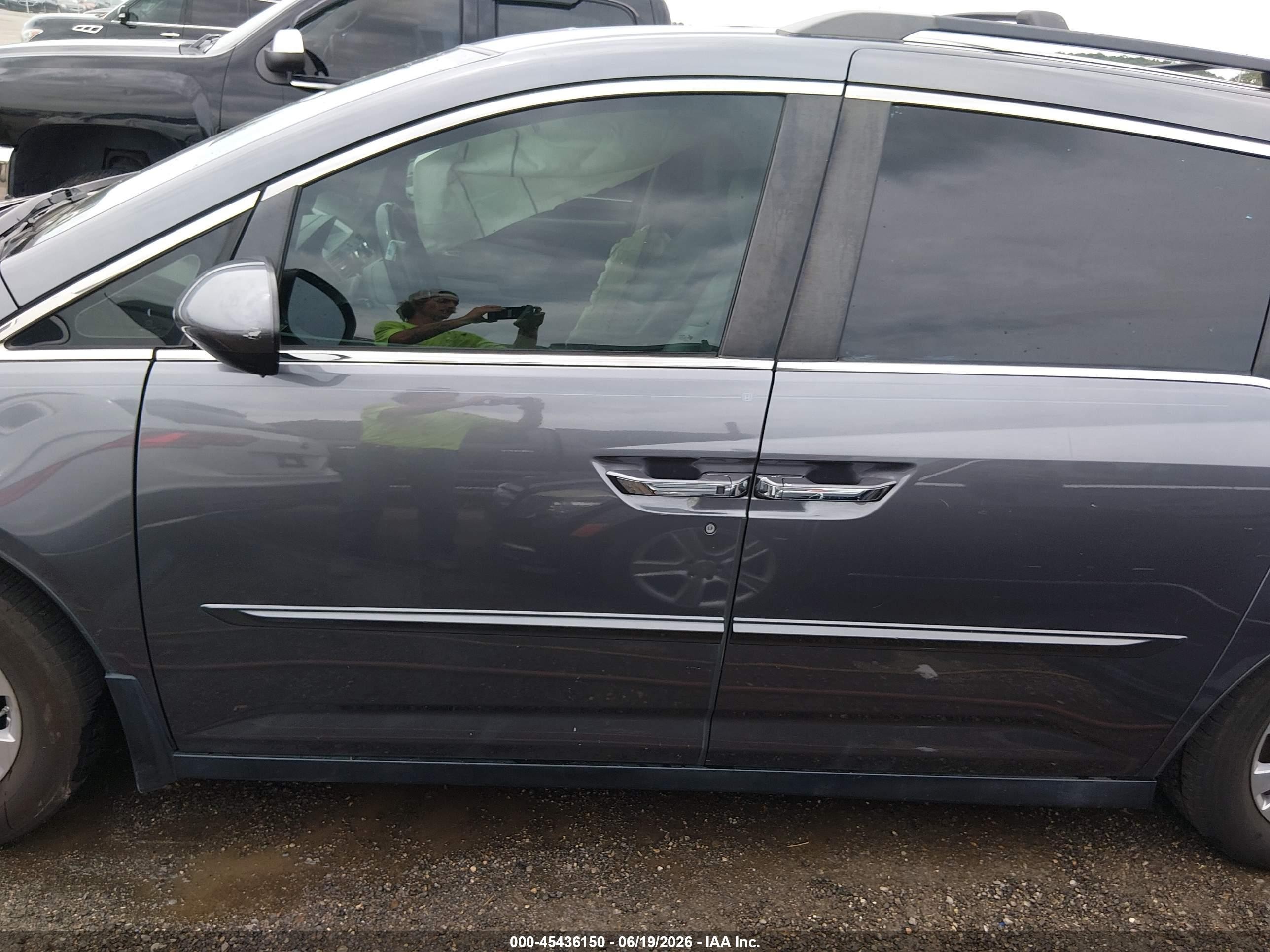 2014 Honda Odyssey Ex-l Gray vin: 5FNRL5H66EB026499