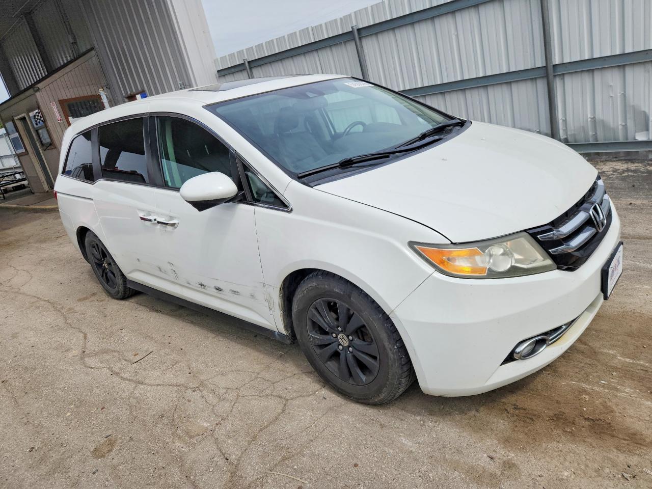 2014 Honda Odyssey Exl White vin: 5FNRL5H66EB048874