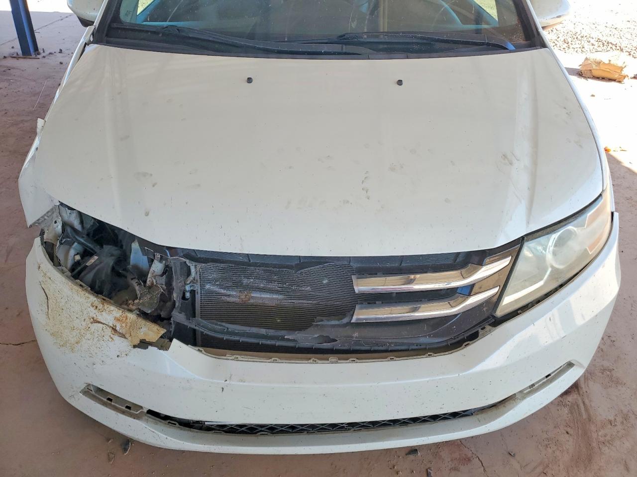 2014 Honda Odyssey Exl White vin: 5FNRL5H66EB131589