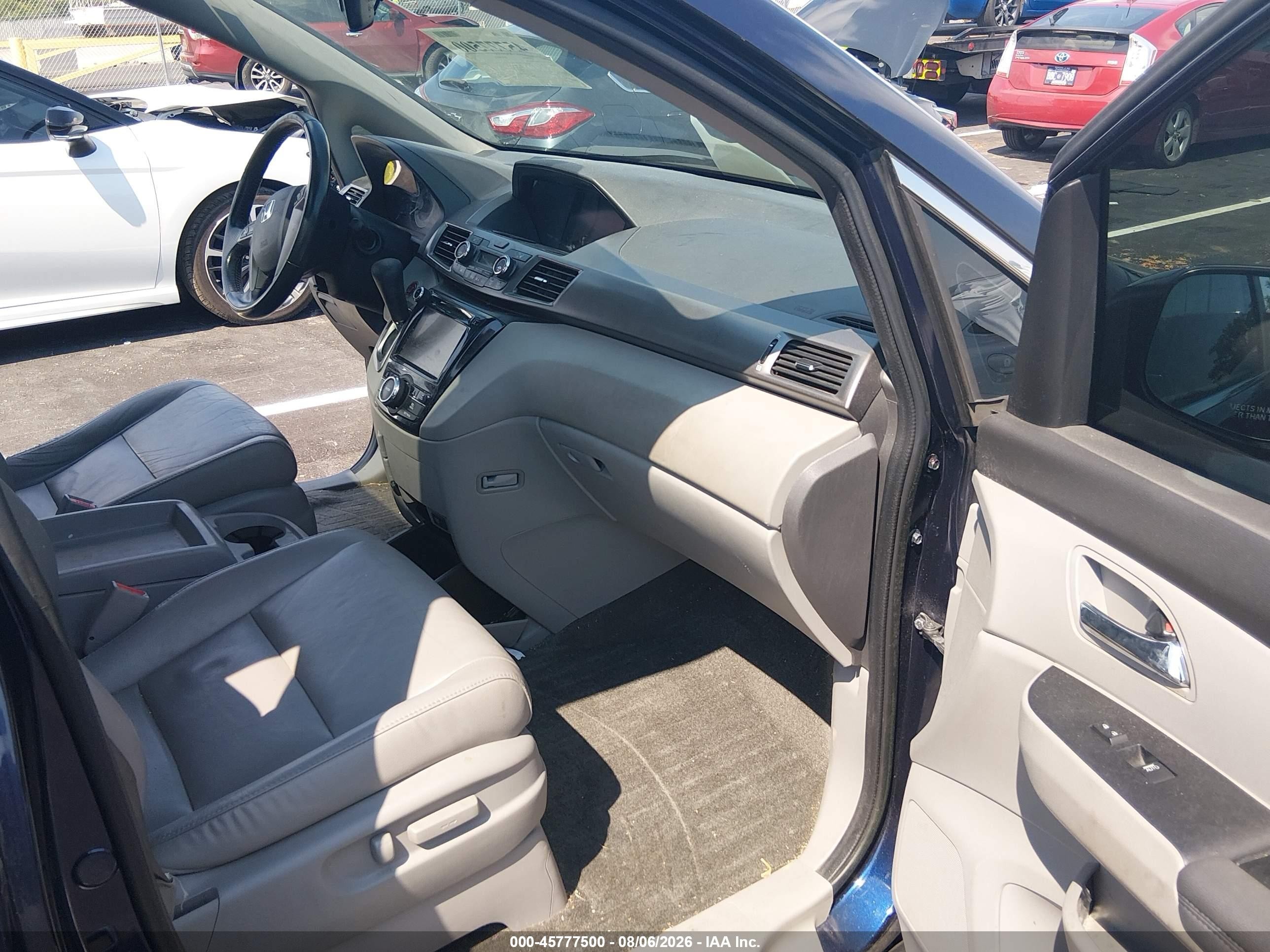 2015 Honda Odyssey Ex-l Blue vin: 5FNRL5H66FB001720