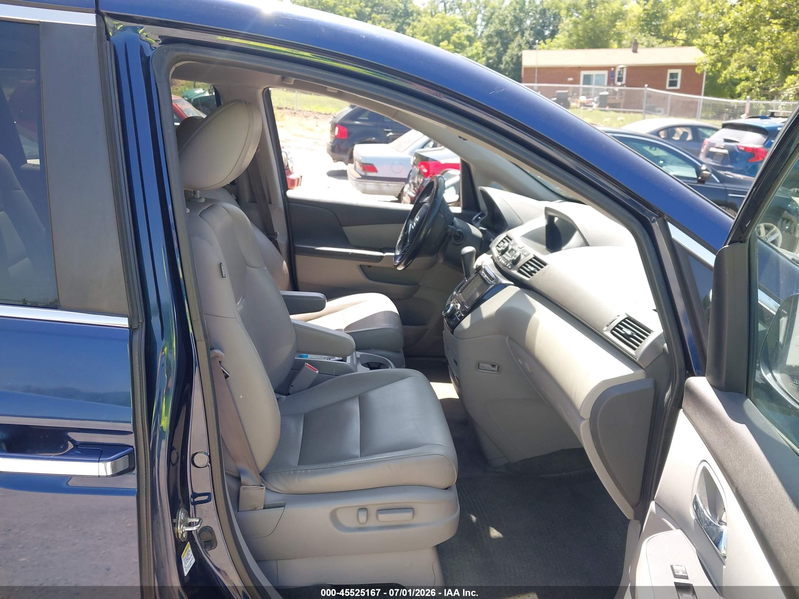 2015 Honda Odyssey Ex-l Blue vin: 5FNRL5H66FB022373