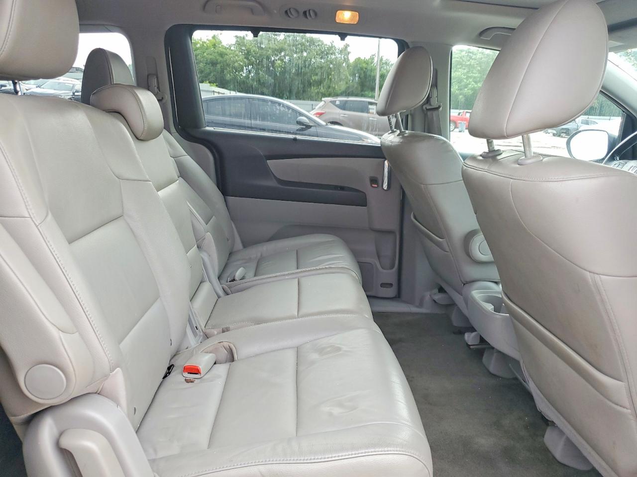 2015 Honda Odyssey Exl Silver vin: 5FNRL5H66FB057074