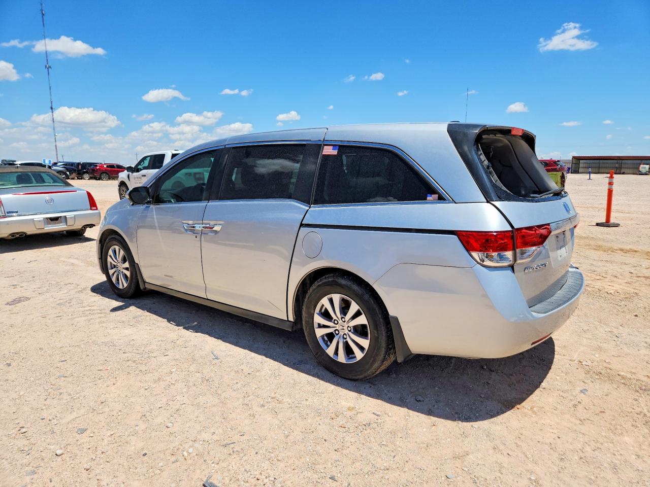 2015 Honda Odyssey Exl Silver vin: 5FNRL5H66FB063411