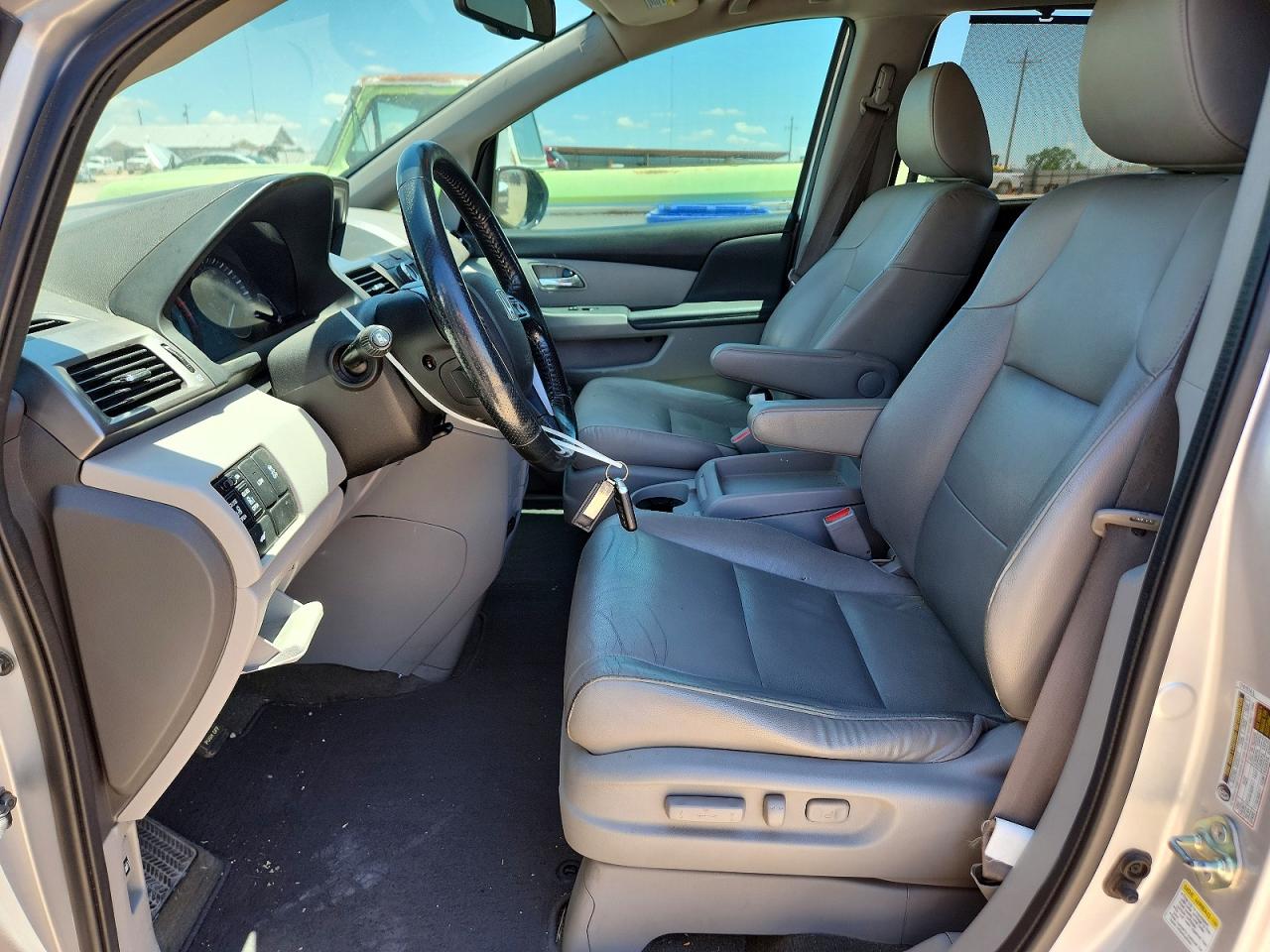 2015 Honda Odyssey Exl Silver vin: 5FNRL5H66FB063411