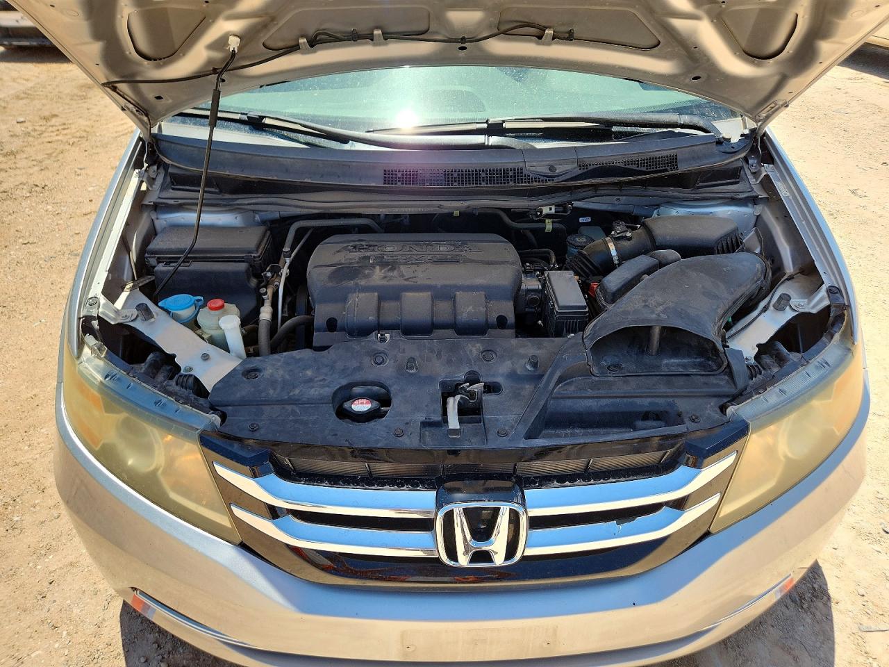 2015 Honda Odyssey Exl Silver vin: 5FNRL5H66FB063411