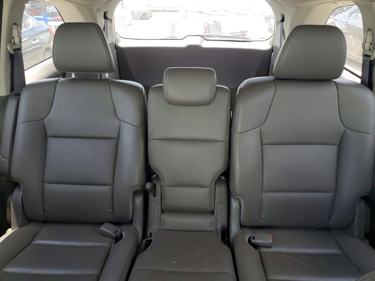 2015 Honda Odyssey Exl Silver vin: 5FNRL5H66FB084680