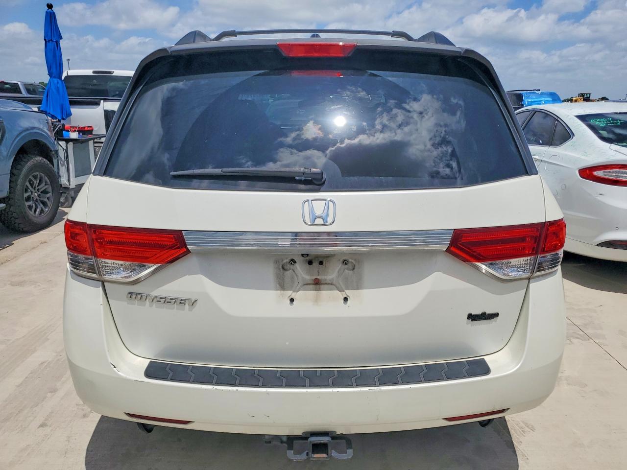 2015 Honda Odyssey Exl Silver vin: 5FNRL5H66FB084680
