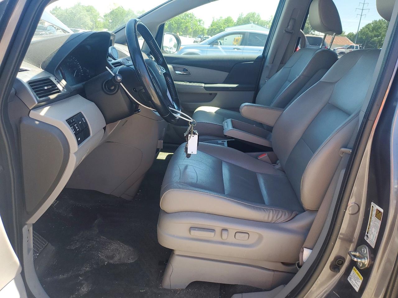 2015 Honda Odyssey Exl Серый vin: 5FNRL5H66FB100019