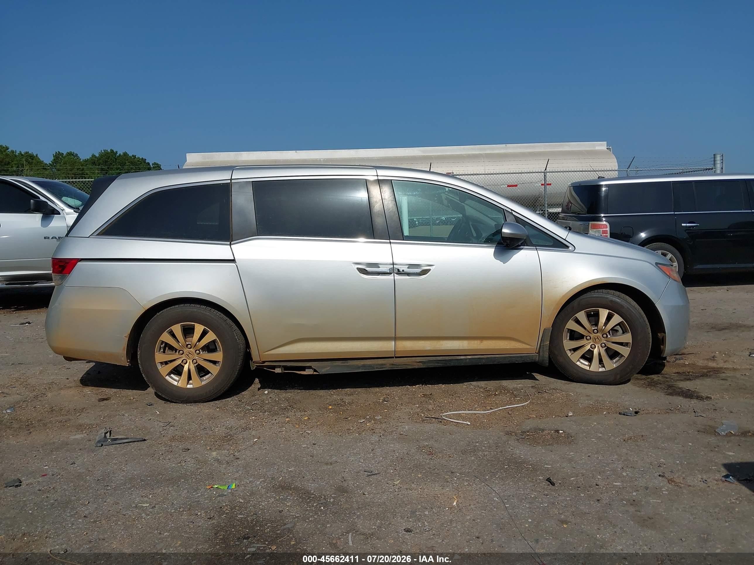 2015 Honda Odyssey Ex-l Серебряный vin: 5FNRL5H66FB101574