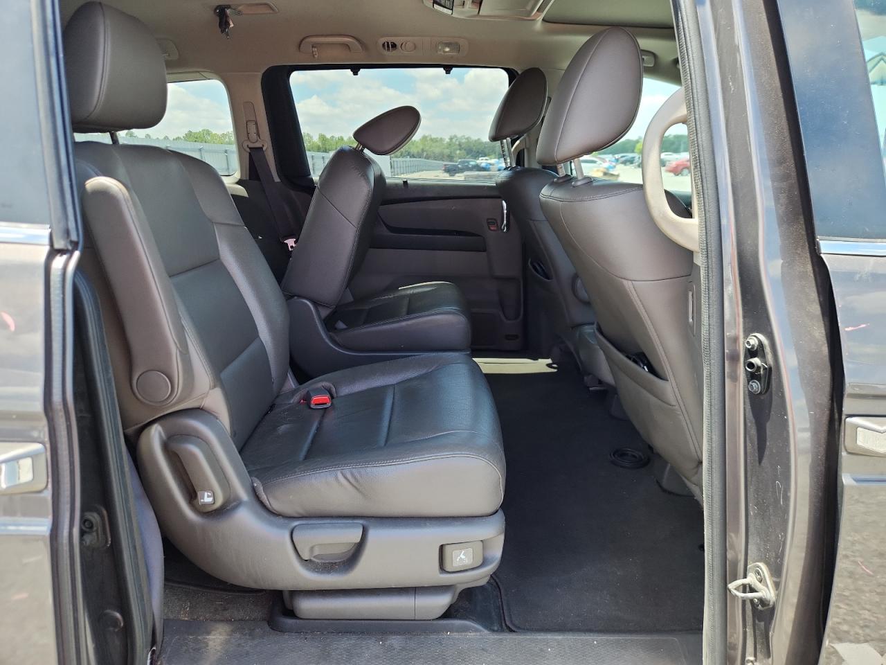 2015 Honda Odyssey Exl Brown vin: 5FNRL5H66FB106113