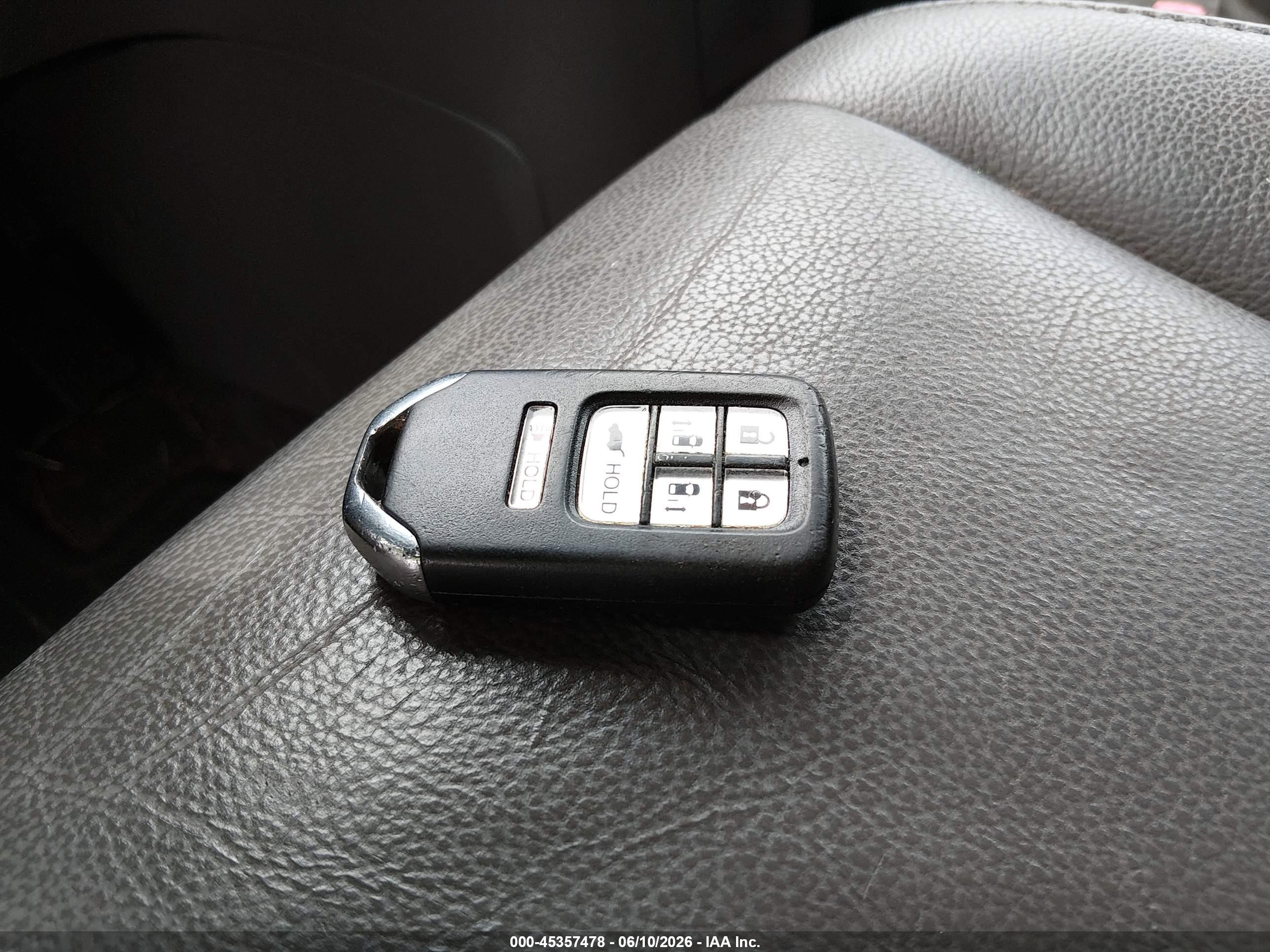2015 Honda Odyssey Ex-l Белый vin: 5FNRL5H66FB111148