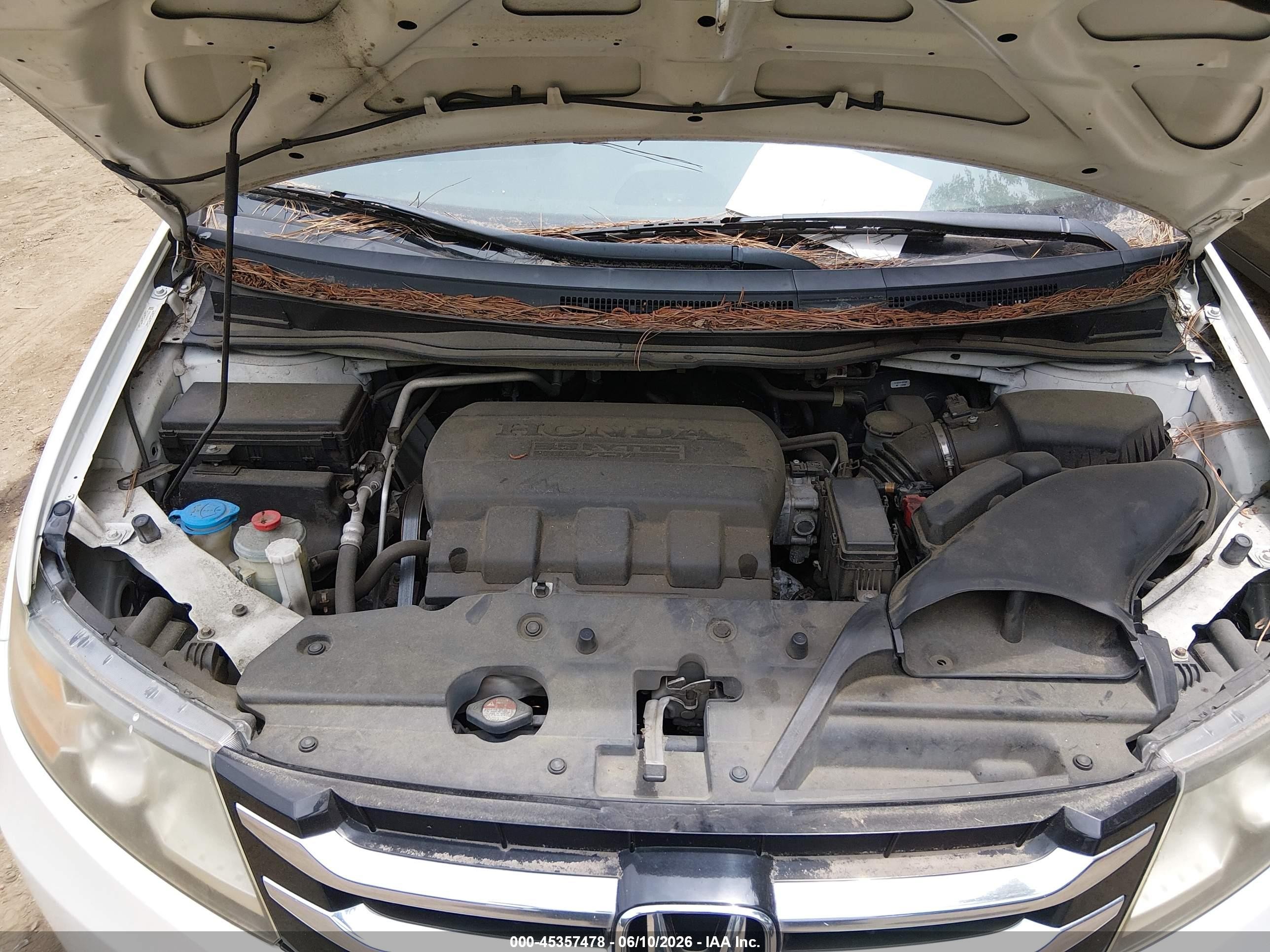 2015 Honda Odyssey Ex-l Белый vin: 5FNRL5H66FB111148