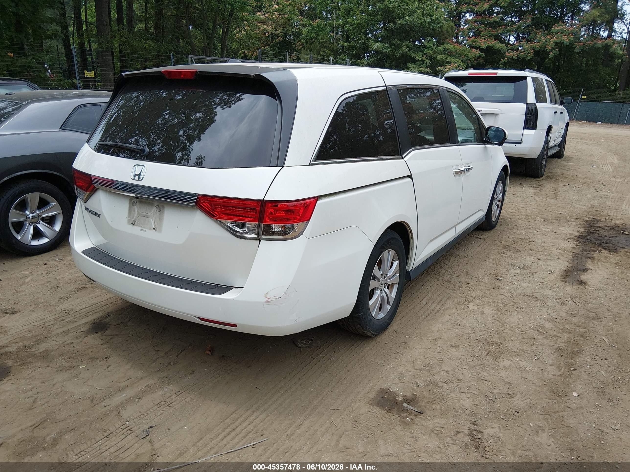 2015 Honda Odyssey Ex-l Белый vin: 5FNRL5H66FB111148