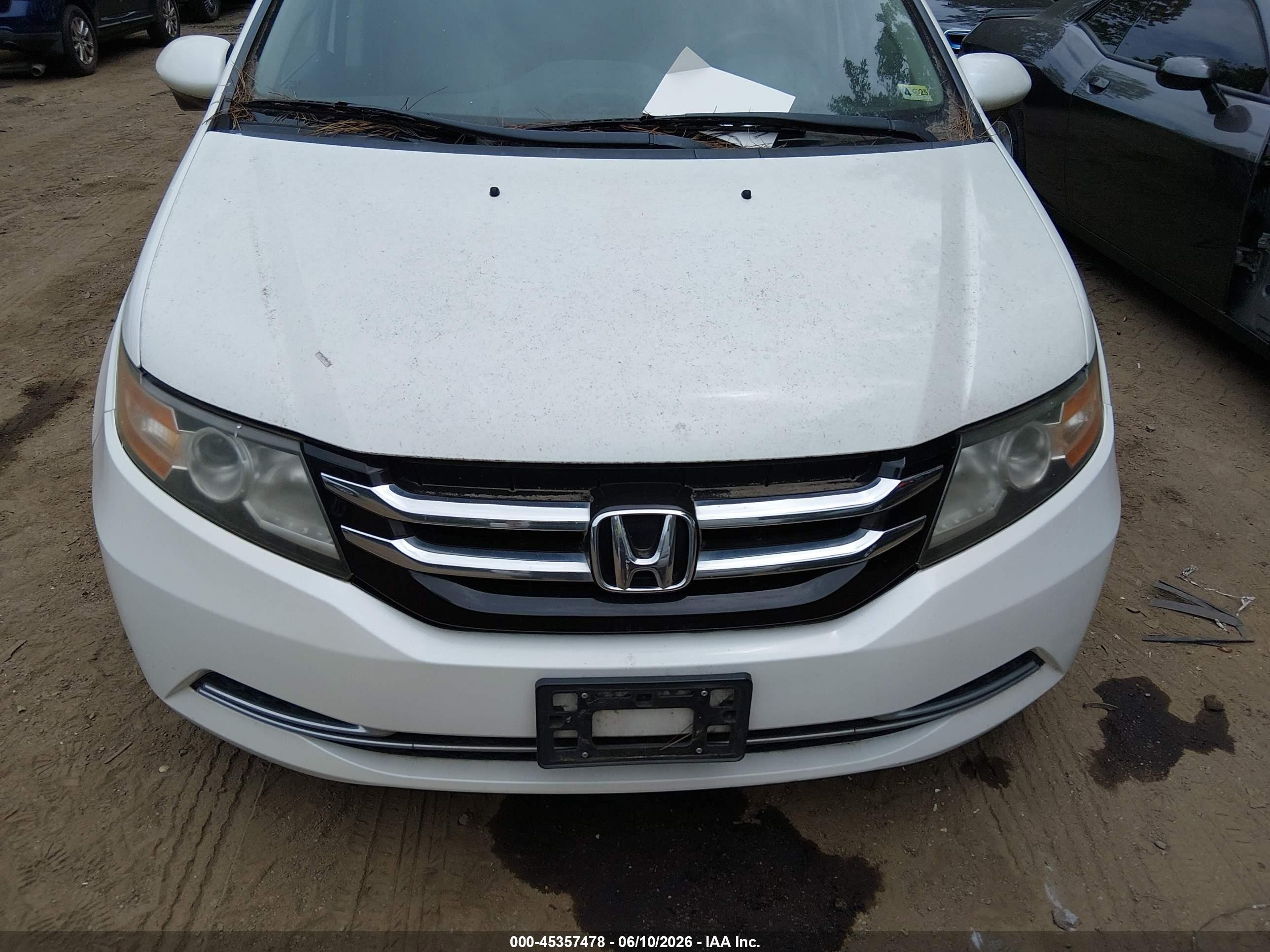 2015 Honda Odyssey Ex-l Белый vin: 5FNRL5H66FB111148