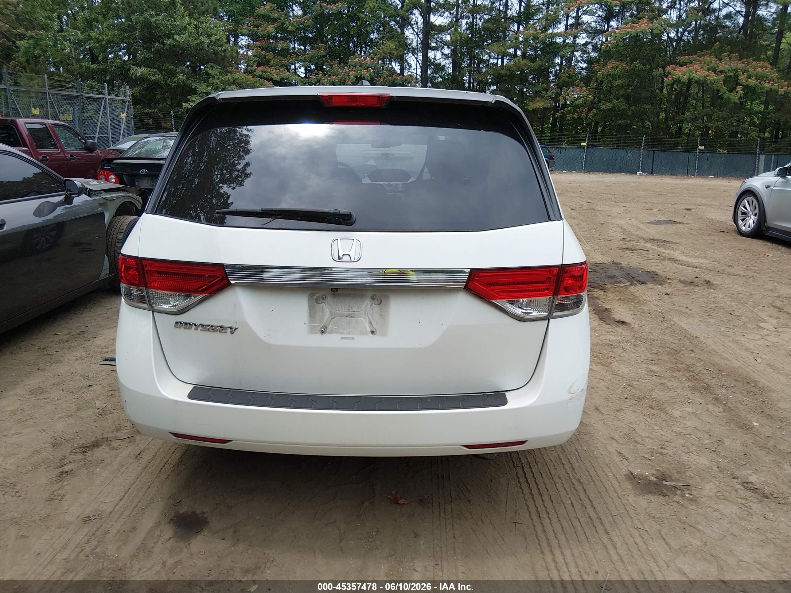 2015 Honda Odyssey Ex-l Белый vin: 5FNRL5H66FB111148