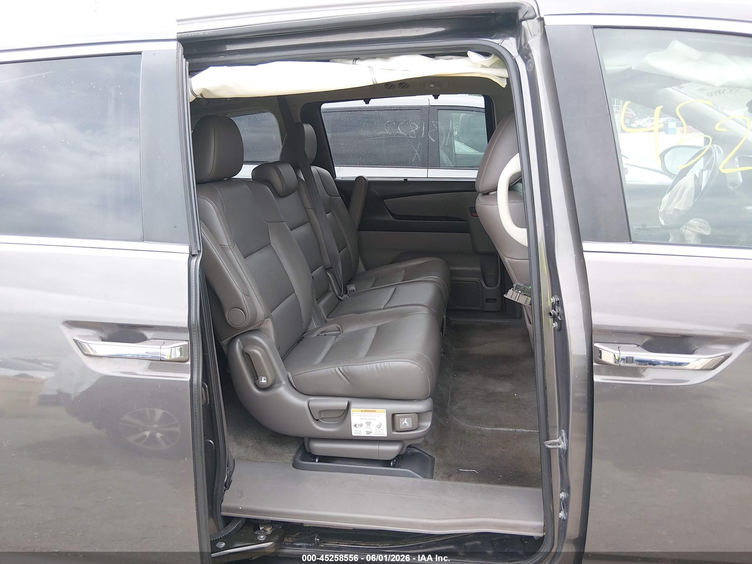 2015 Honda Odyssey Ex-l Gray vin: 5FNRL5H66FB131822