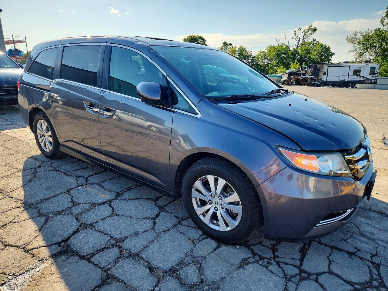 2016 Honda Odyssey Exl Серый vin: 5FNRL5H66GB063930
