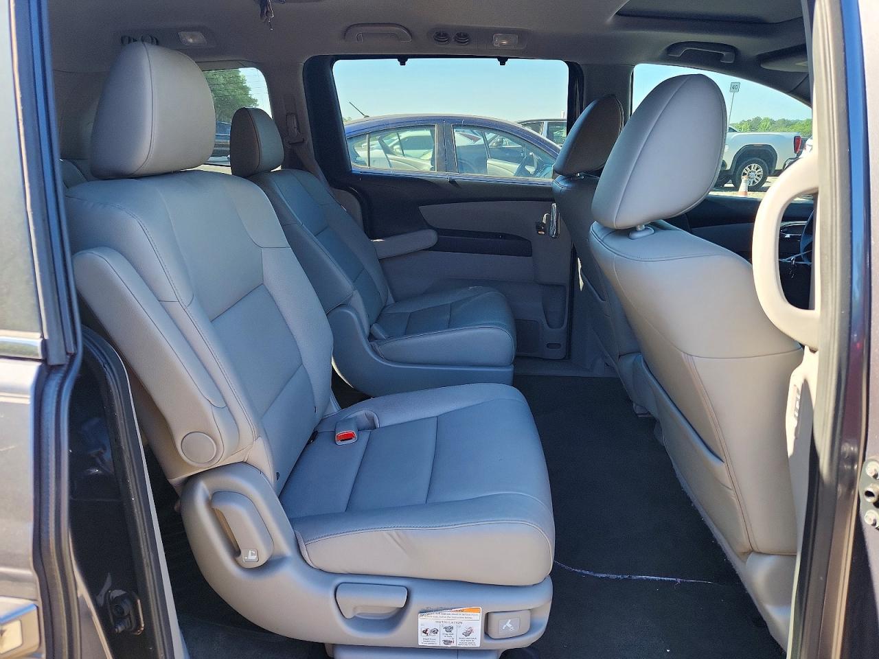 2016 Honda Odyssey Exl Серебряный vin: 5FNRL5H66GB106825