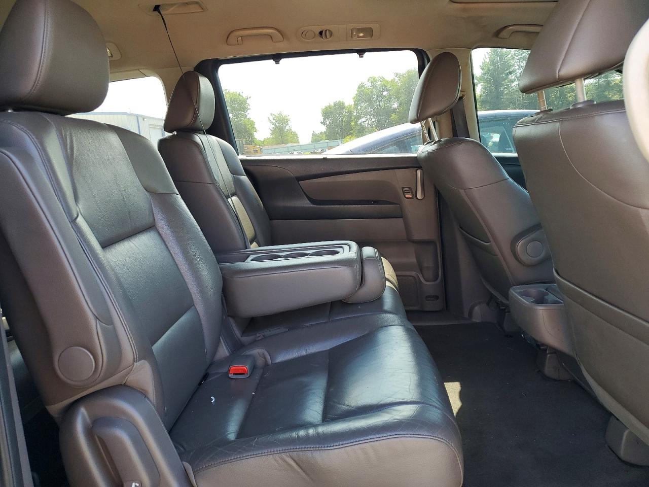 2011 Honda Odyssey Exl Silver vin: 5FNRL5H67BB013949