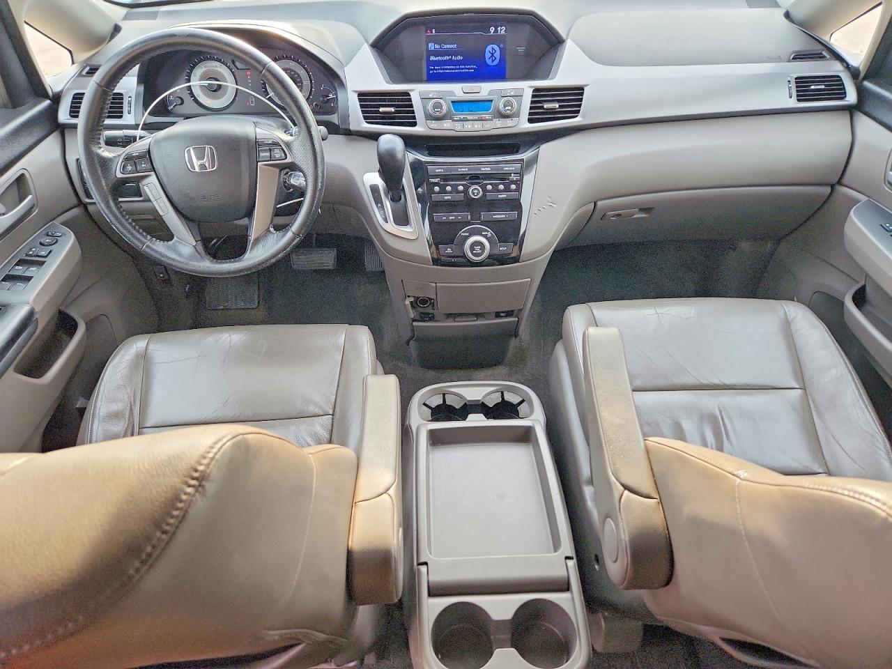 2011 Honda Odyssey Exl White vin: 5FNRL5H67BB019007