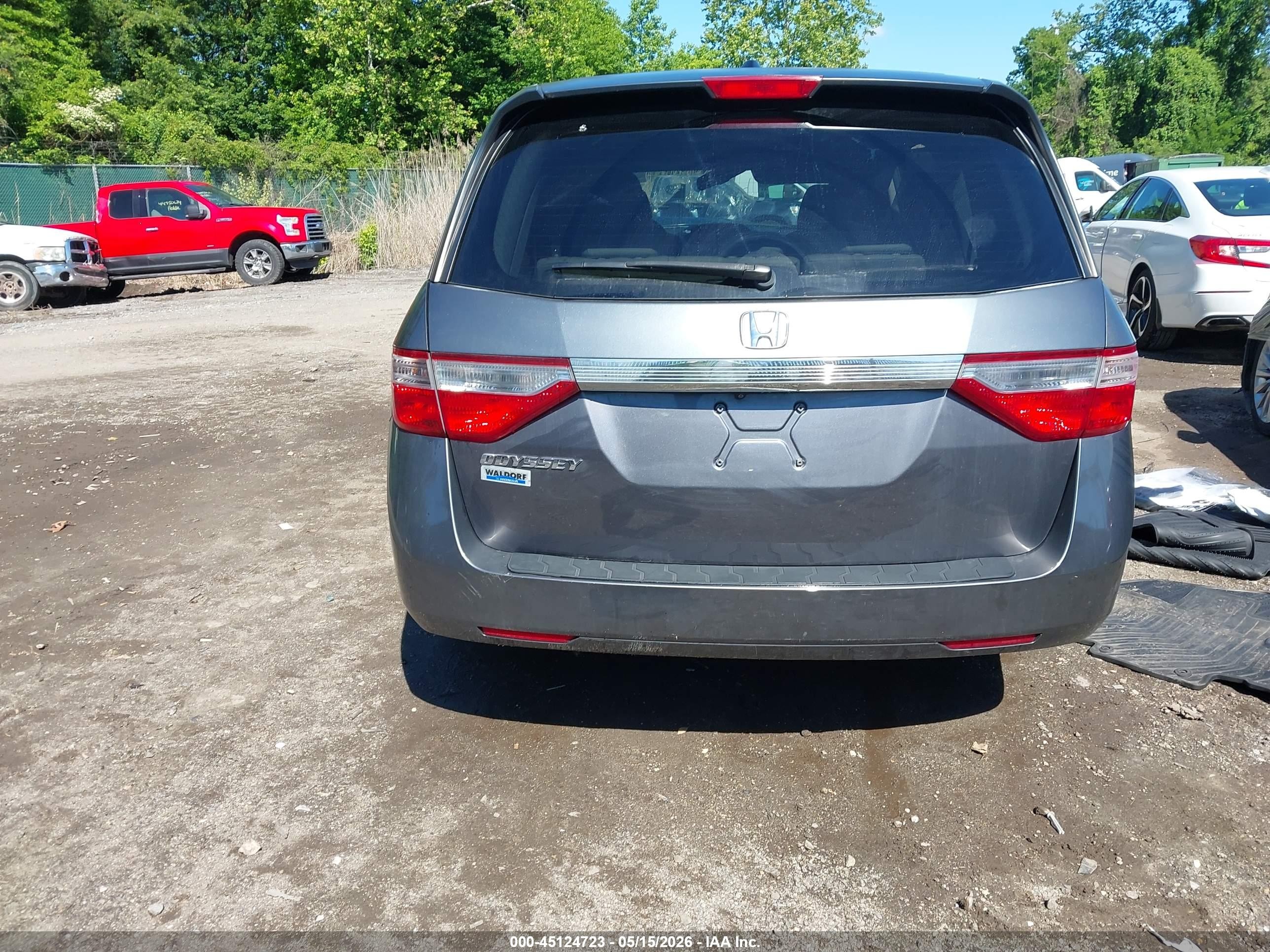 2011 Honda Odyssey Ex-l Gray vin: 5FNRL5H67BB038009