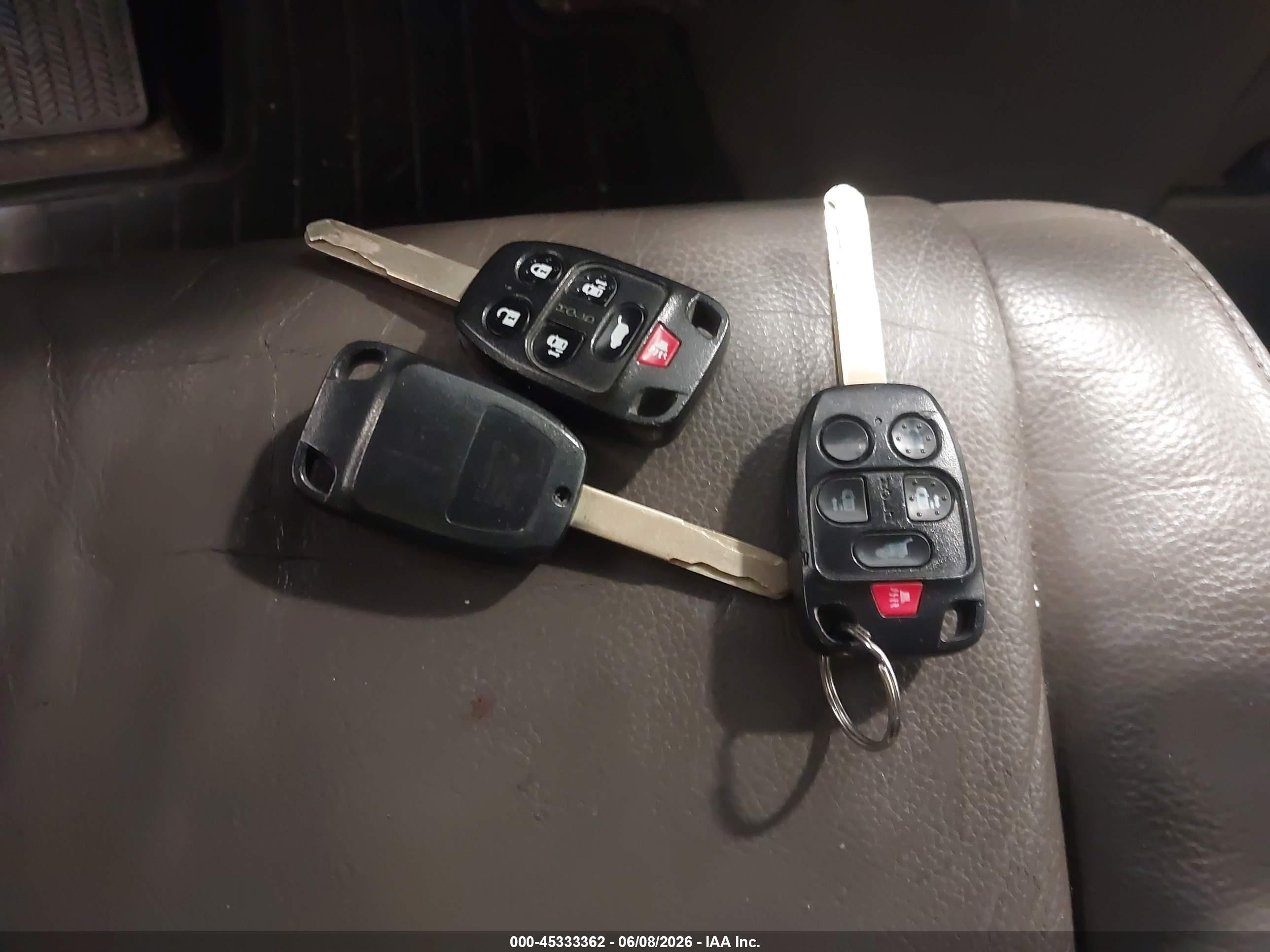 2011 Honda Odyssey Ex-l Серый vin: 5FNRL5H67BB060477