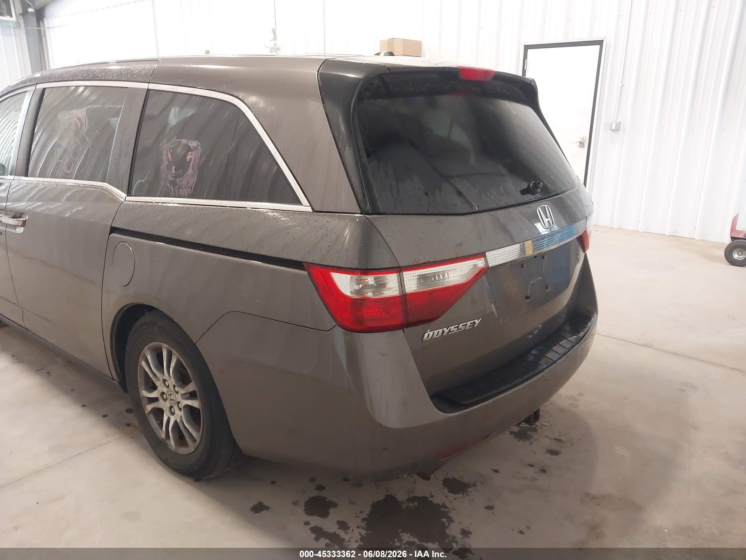 2011 Honda Odyssey Ex-l Серый vin: 5FNRL5H67BB060477