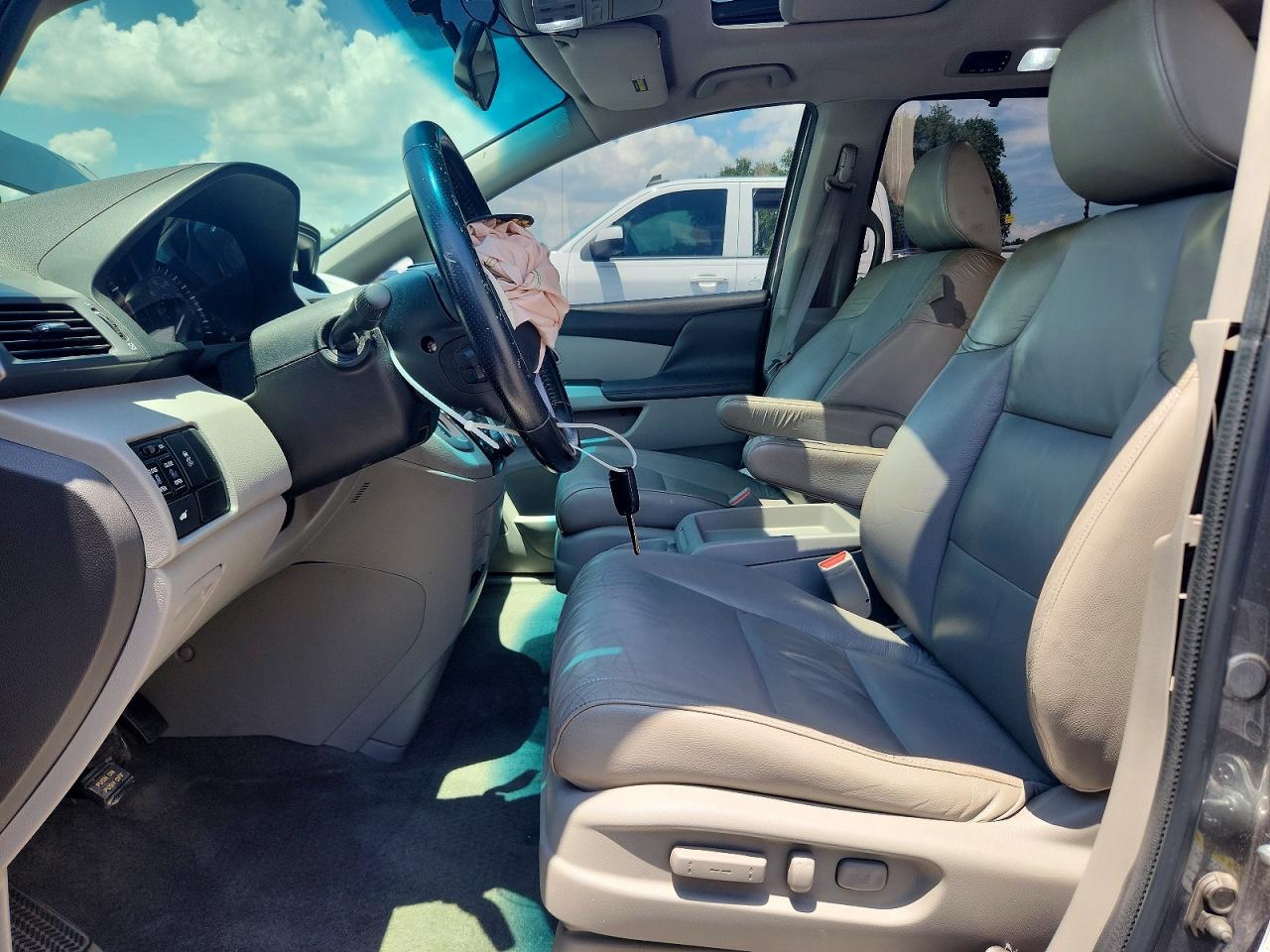 2011 Honda Odyssey Exl Gray vin: 5FNRL5H67BB073911