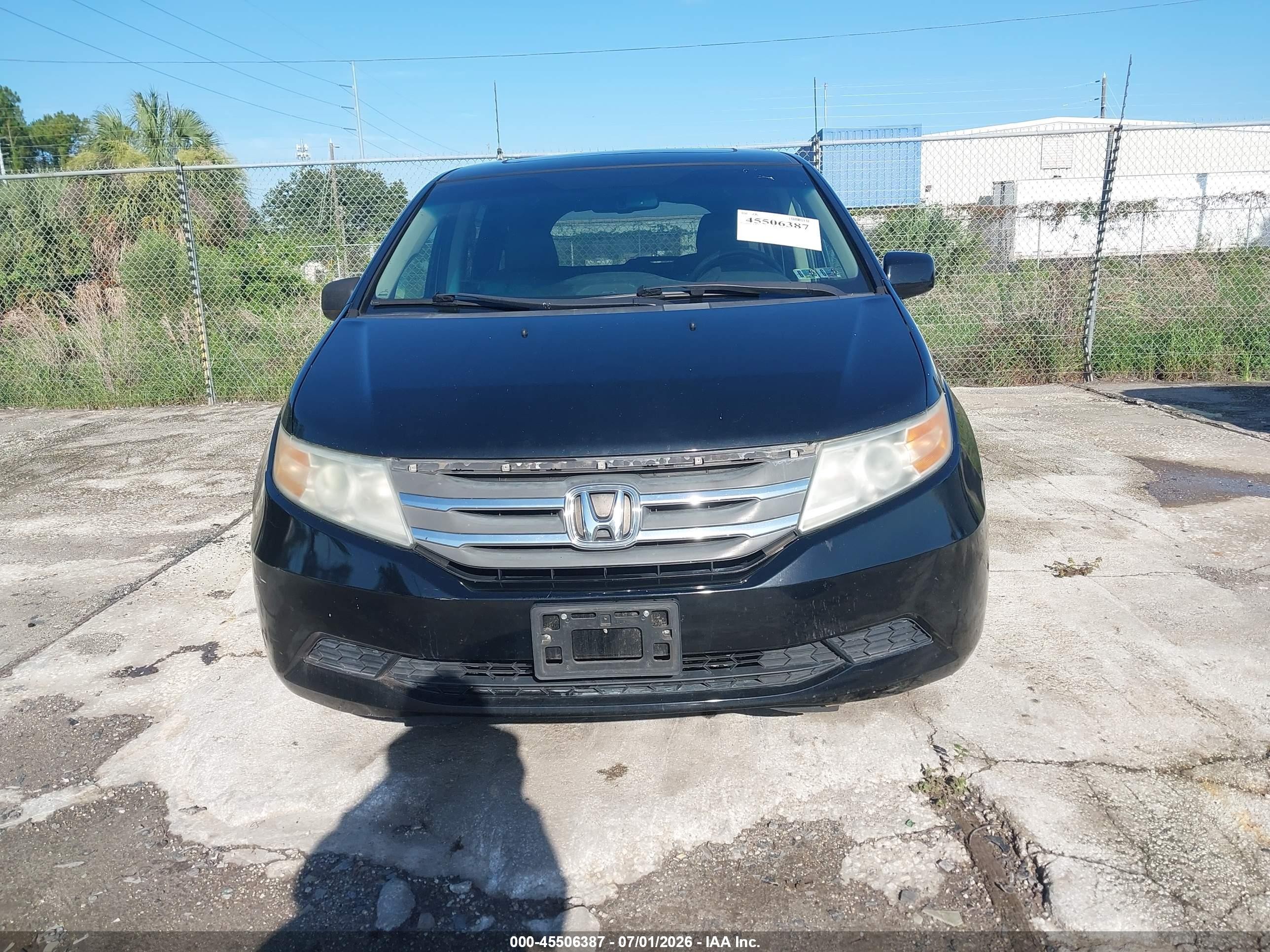2011 Honda Odyssey Ex-l Black vin: 5FNRL5H67BB084147