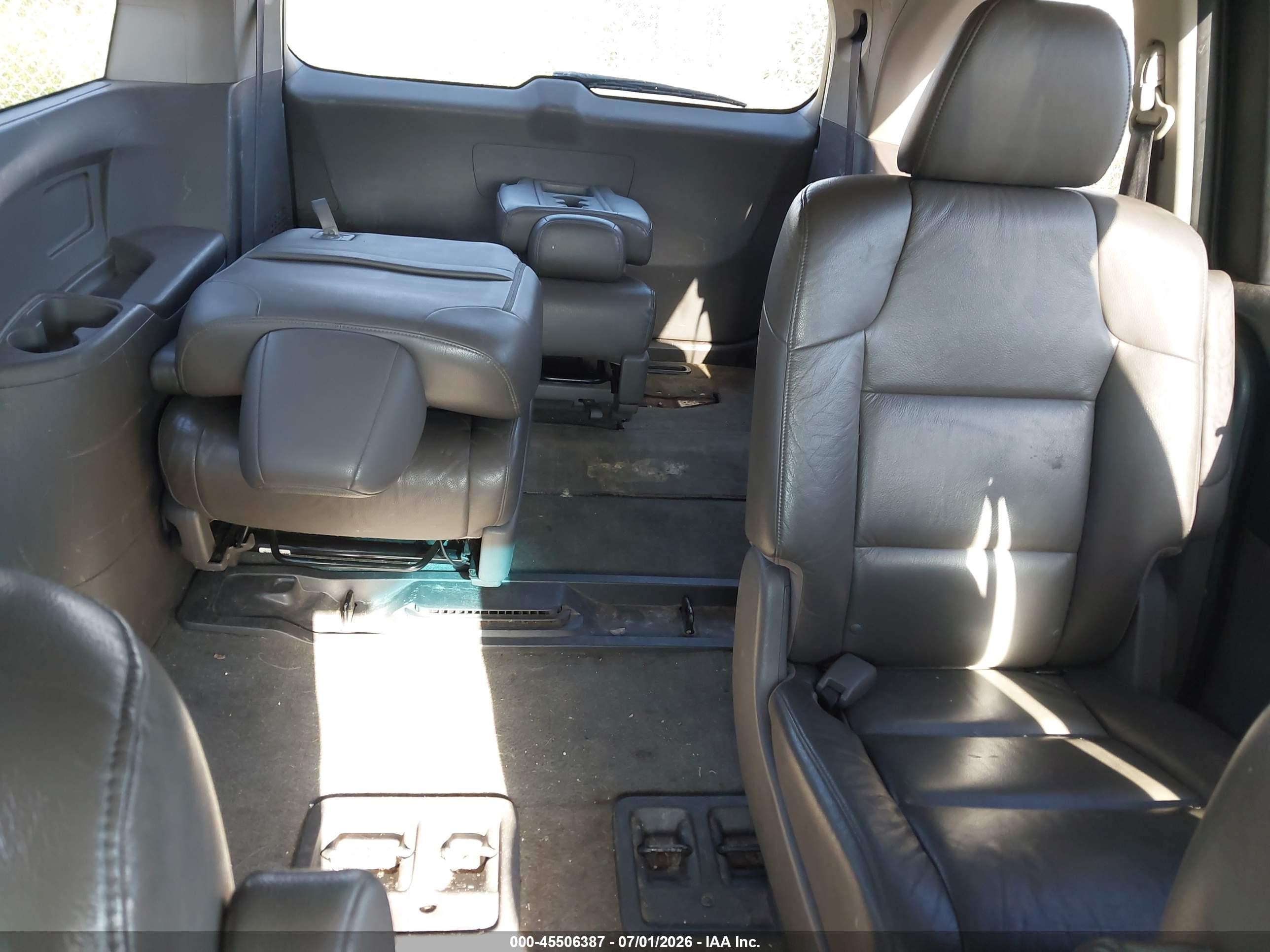 2011 Honda Odyssey Ex-l Black vin: 5FNRL5H67BB084147