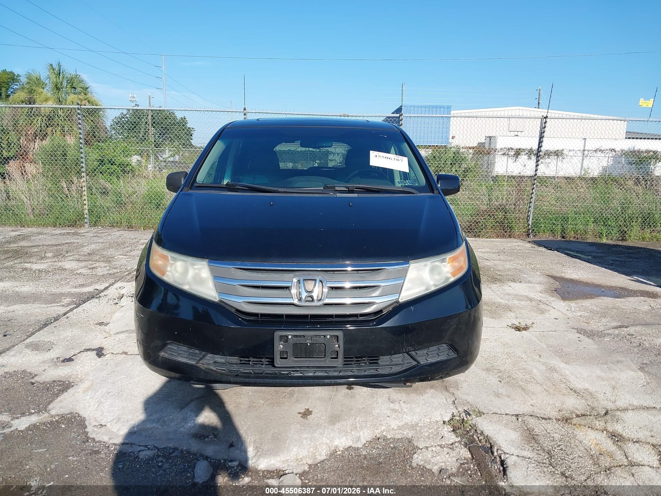 2011 Honda Odyssey Ex-l Black vin: 5FNRL5H67BB084147