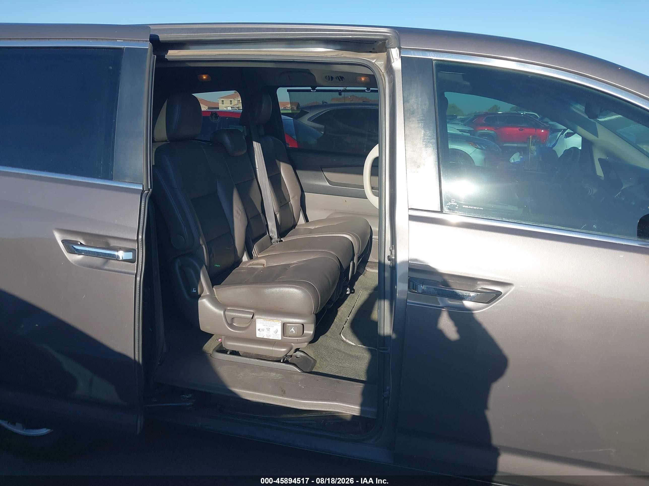 2011 Honda Odyssey Ex-l Gray vin: 5FNRL5H67BB100590