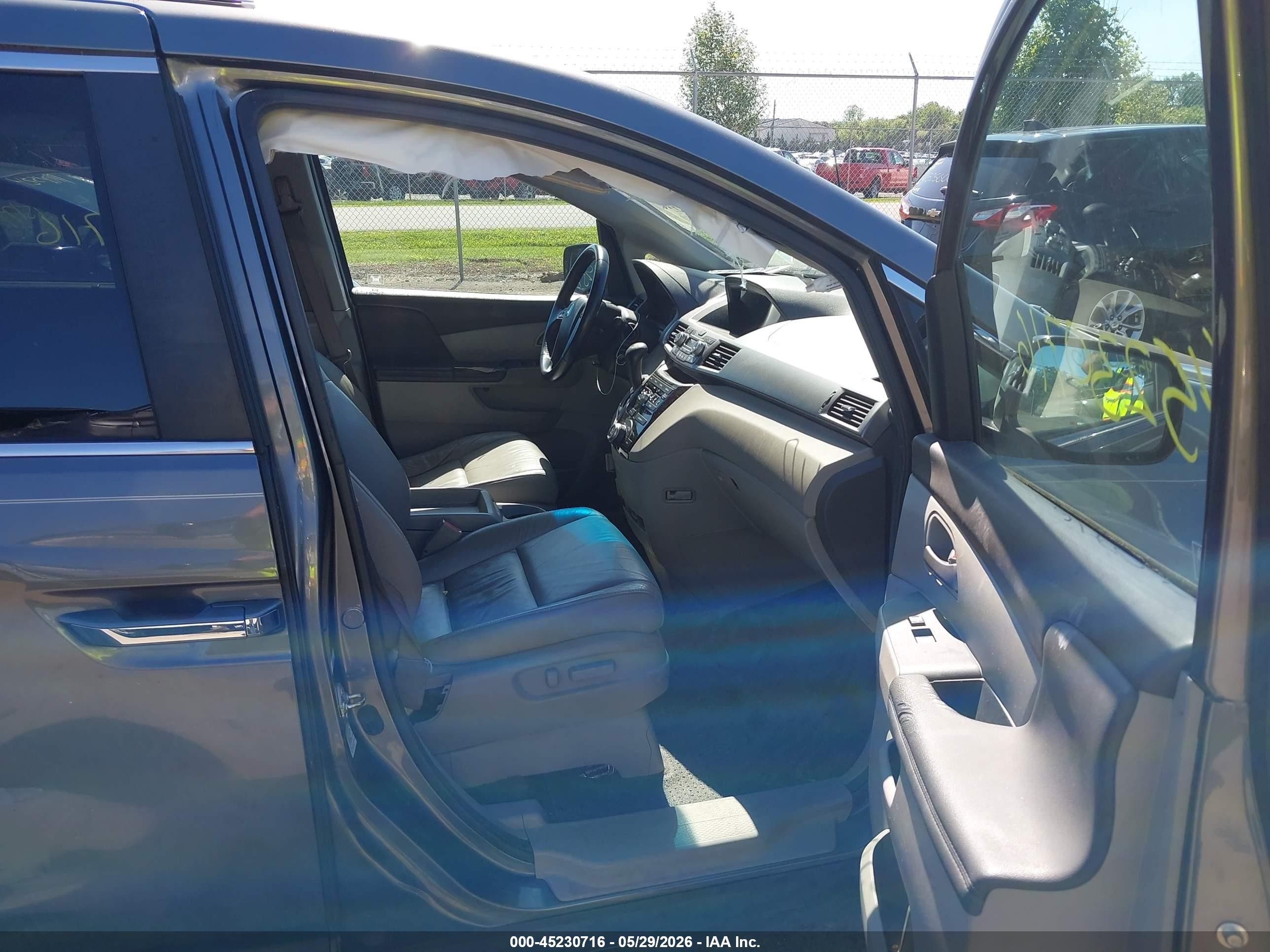 2011 Honda Odyssey Ex-l Gray vin: 5FNRL5H67BB103215