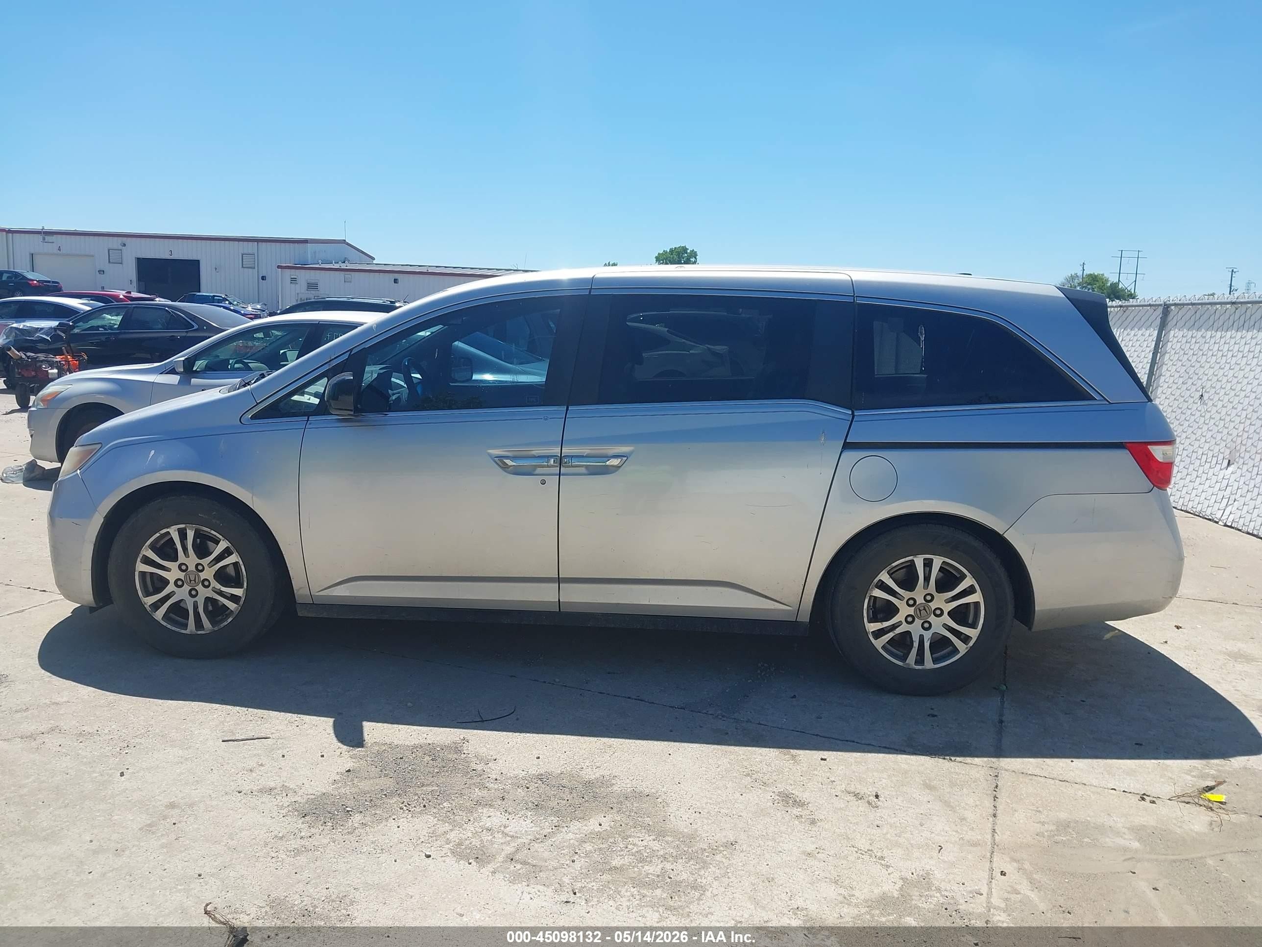 2012 Honda Odyssey Ex-l Silver vin: 5FNRL5H67CB011605