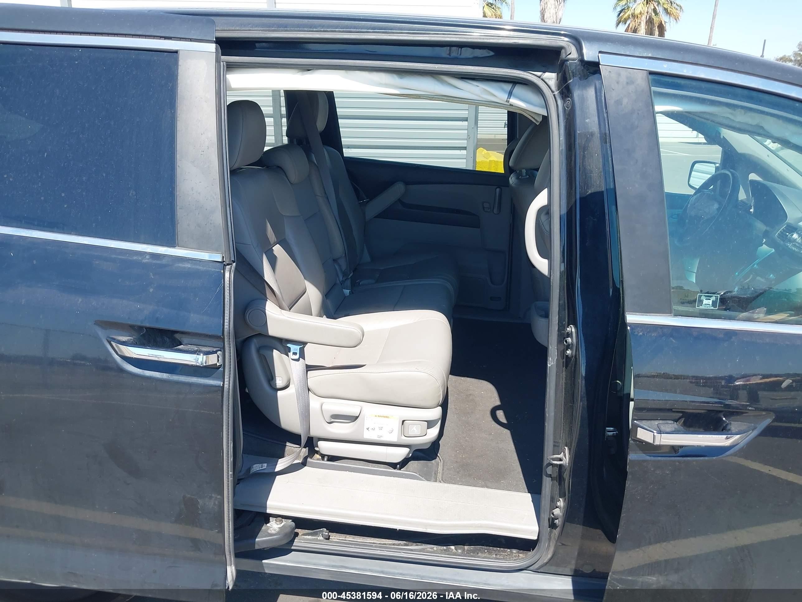 2012 Honda Odyssey Ex-l Black vin: 5FNRL5H67CB027688