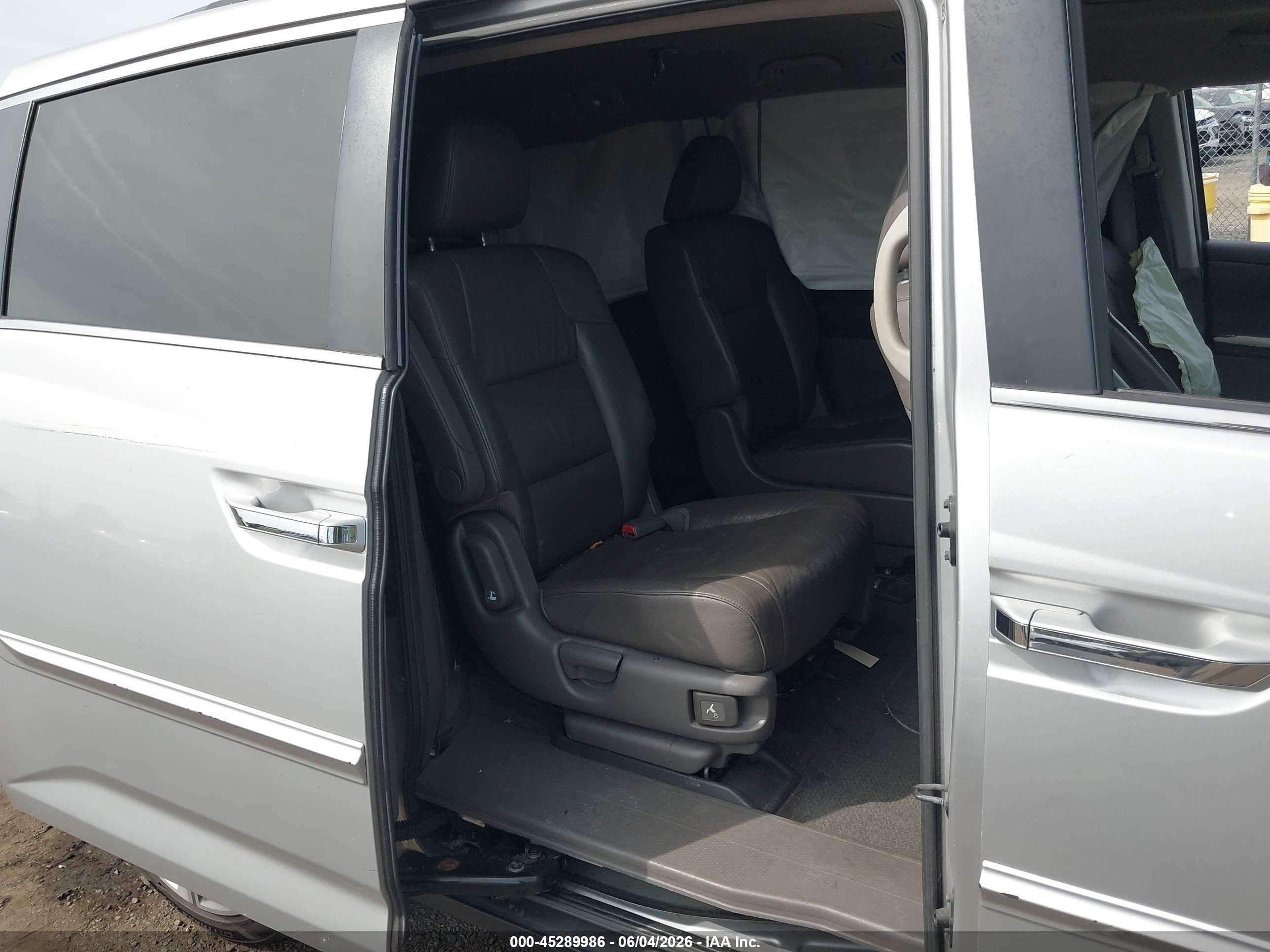 2012 Honda Odyssey Ex-l Серебряный vin: 5FNRL5H67CB050002