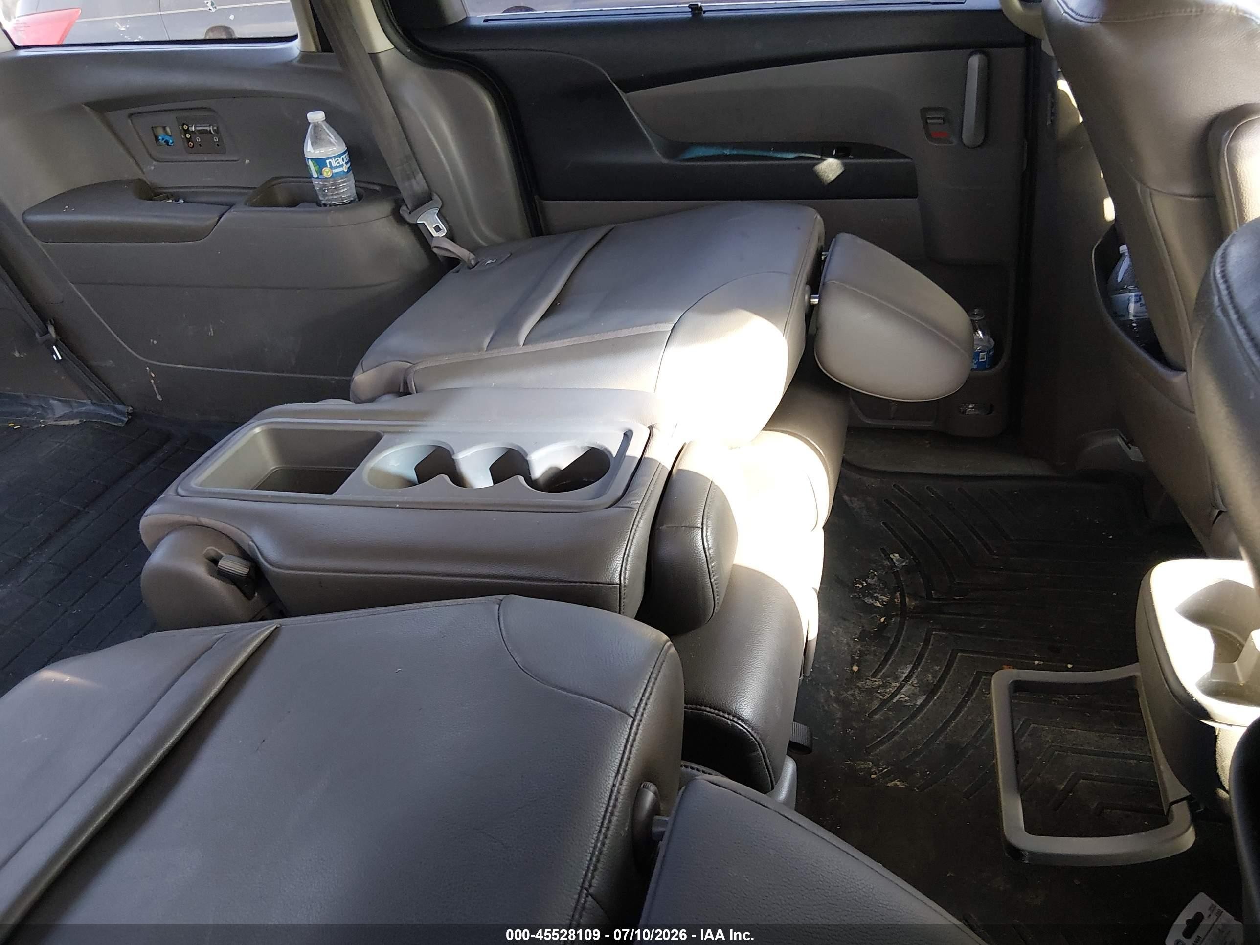 2012 Honda Odyssey Ex-l Серый vin: 5FNRL5H67CB082951