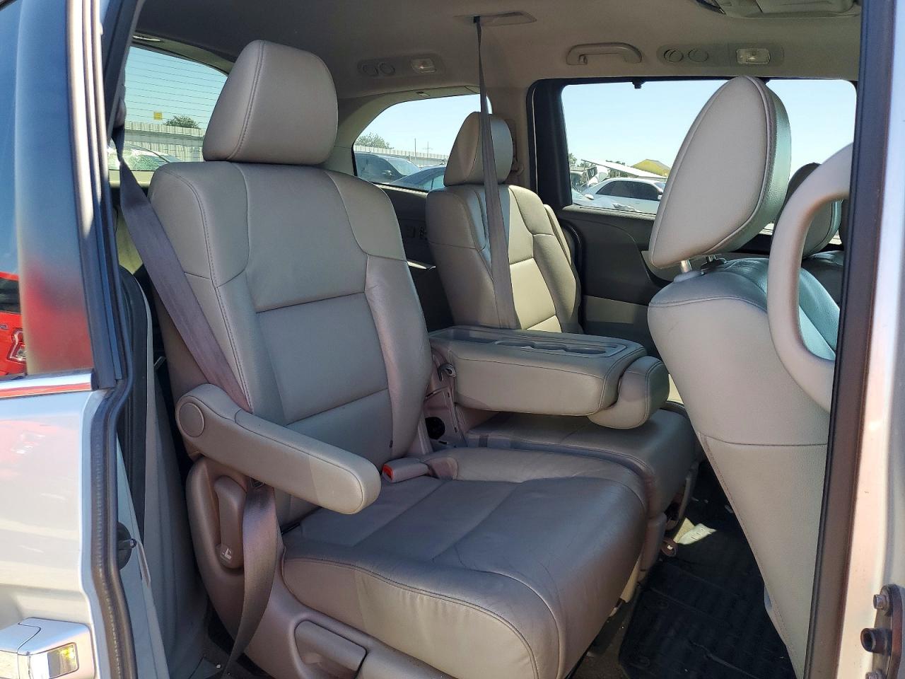 2012 Honda Odyssey Exl Silver vin: 5FNRL5H67CB091178