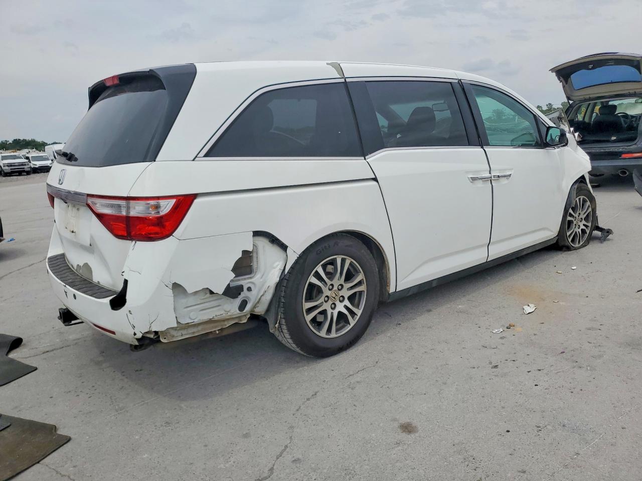 2012 Honda Odyssey Exl Белый vin: 5FNRL5H67CB095313