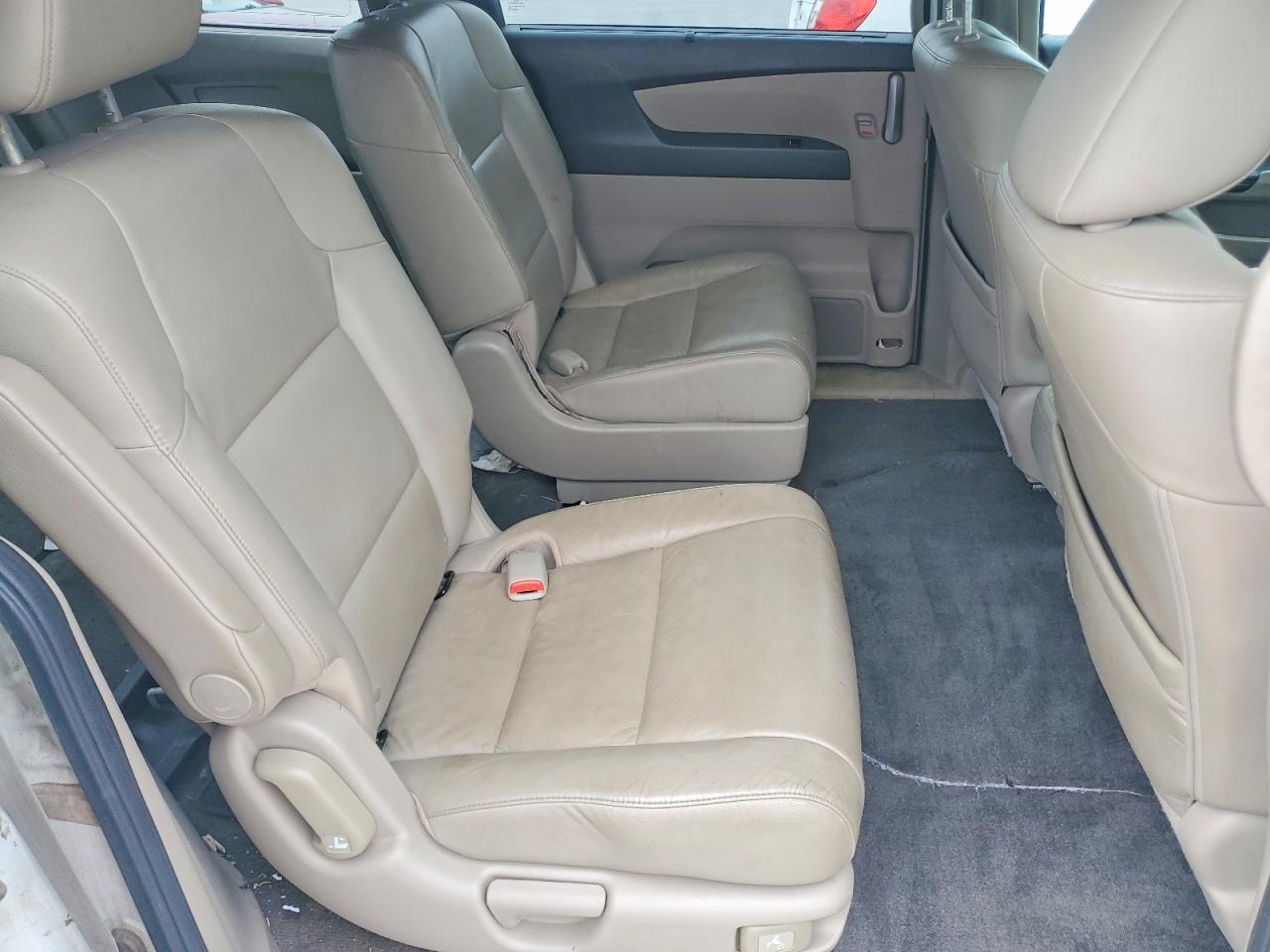 2012 Honda Odyssey Exl Белый vin: 5FNRL5H67CB095313