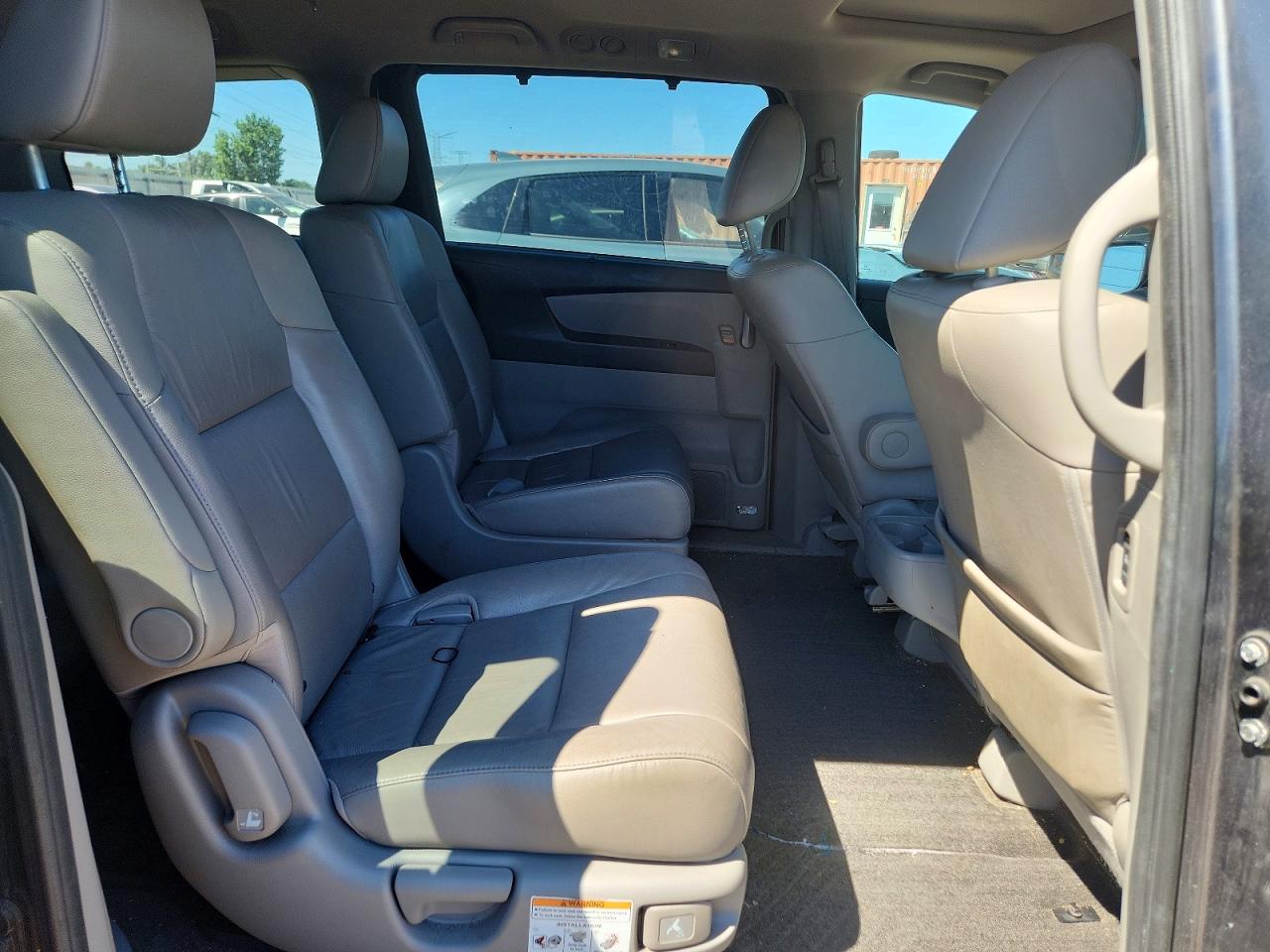2012 Honda Odyssey Exl Gray vin: 5FNRL5H67CB096980