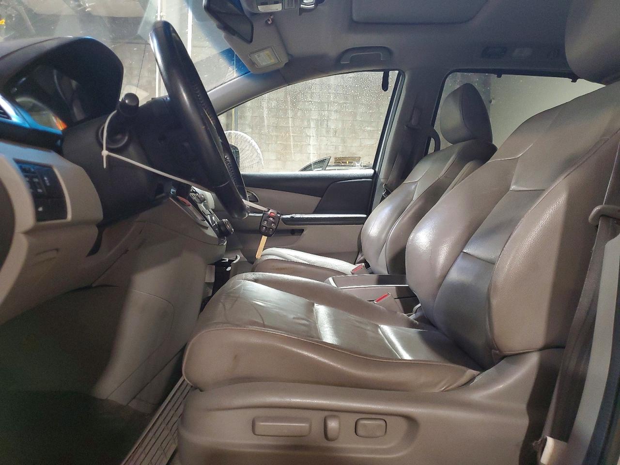 2012 Honda Odyssey Exl Silver vin: 5FNRL5H67CB111686