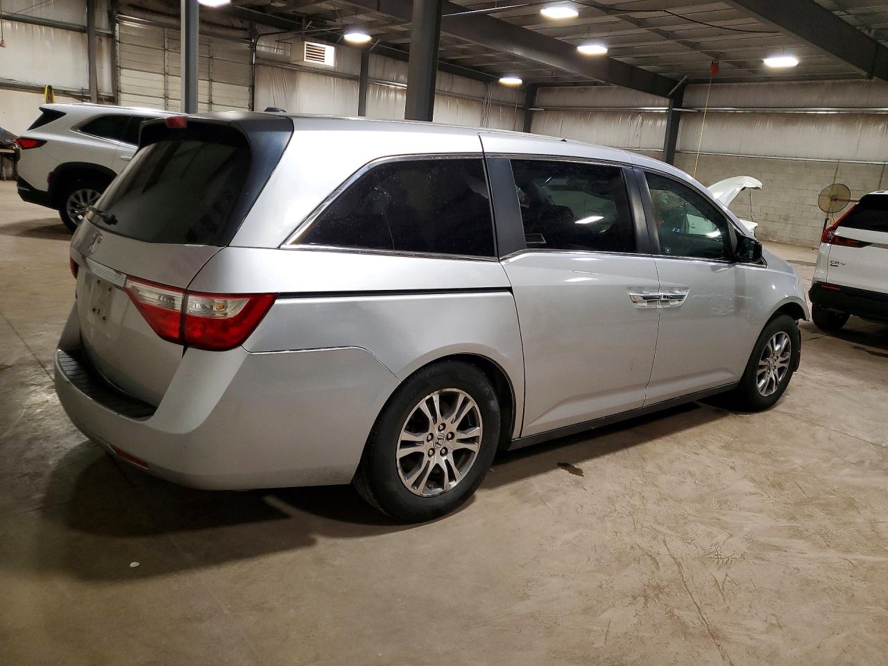 2012 Honda Odyssey Exl Silver vin: 5FNRL5H67CB111686