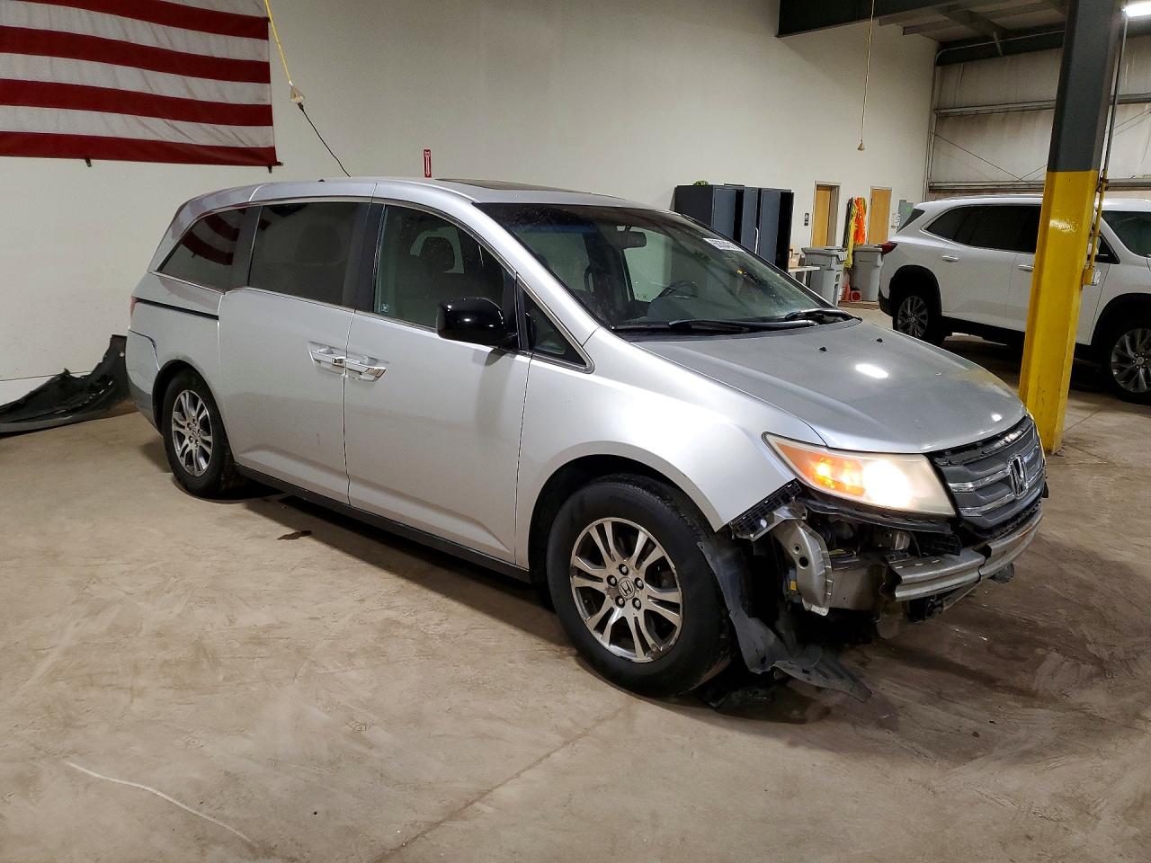 2012 Honda Odyssey Exl Silver vin: 5FNRL5H67CB111686