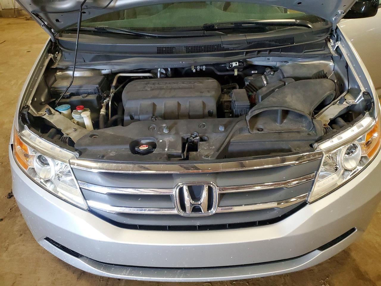 2012 Honda Odyssey Exl Silver vin: 5FNRL5H67CB116340